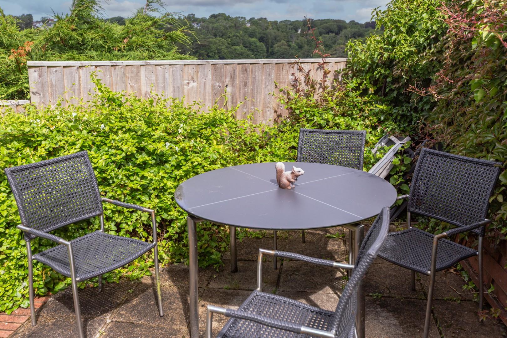 Overland Close, Mumbles, Swansea, SA3 4LR